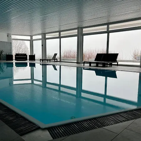 Apartman Fewo Im Bayerischen Wald, Perfekt Fur Familien Mit Pool, Abenteuerspielplatz U. Ausblick Freyung