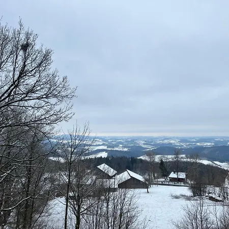 Fewo Im Bayerischen Wald, Perfekt Fur Familien Mit Pool, Abenteuerspielplatz U. Ausblick *